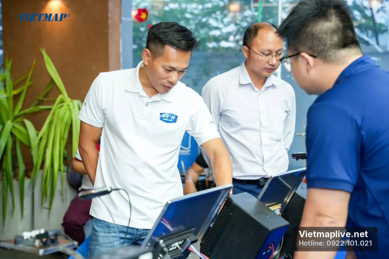 Tương thích với thiết bị hỗ trợ lái xe hiện đại